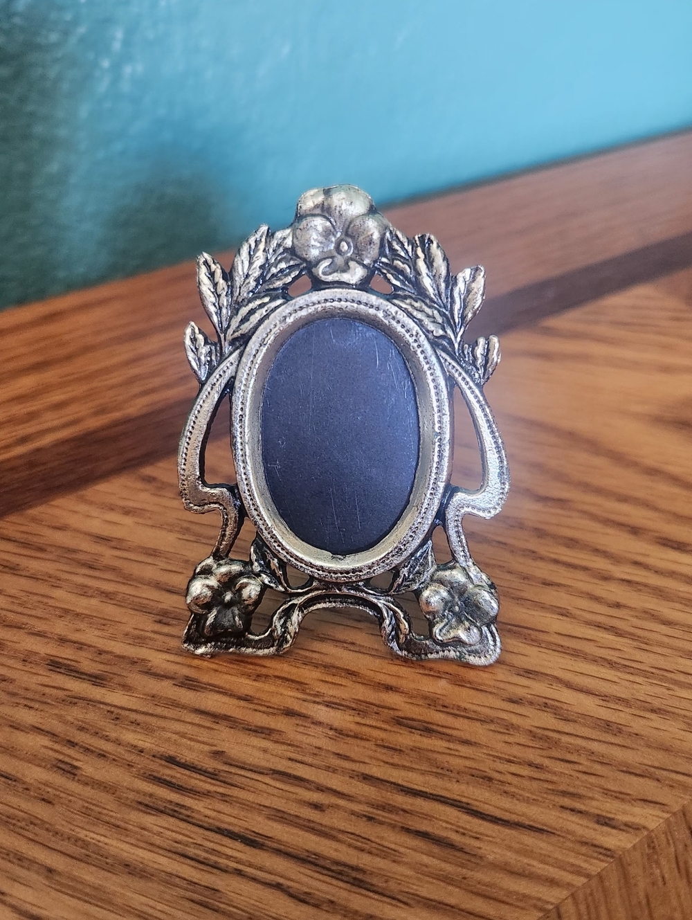 Ornate Vintage Small Pewter Photo Frame